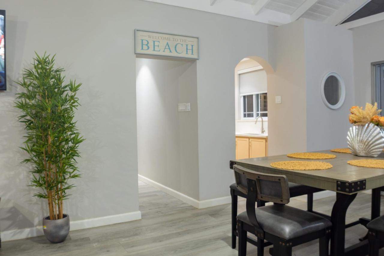 Soak'D Pineapple Villa Berrydale Εξωτερικό φωτογραφία